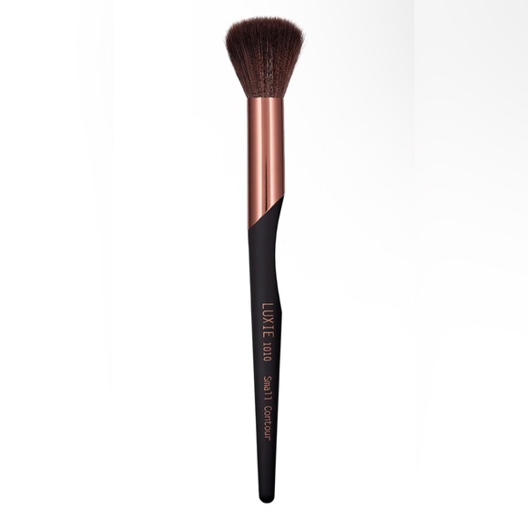 Luxie 1010 Small Contour Makeup Brush, SOLD OUT Online - Picture 1 of 3